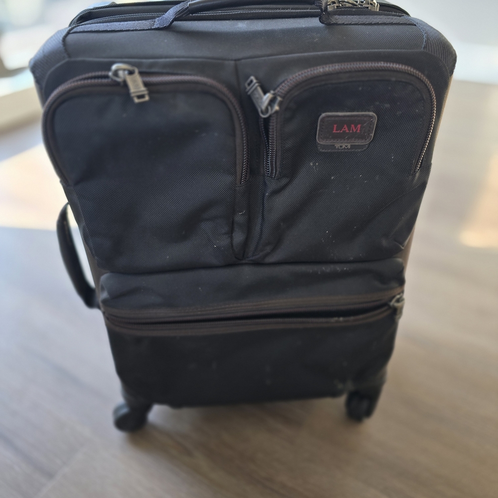 Black Men's Travel Bag
